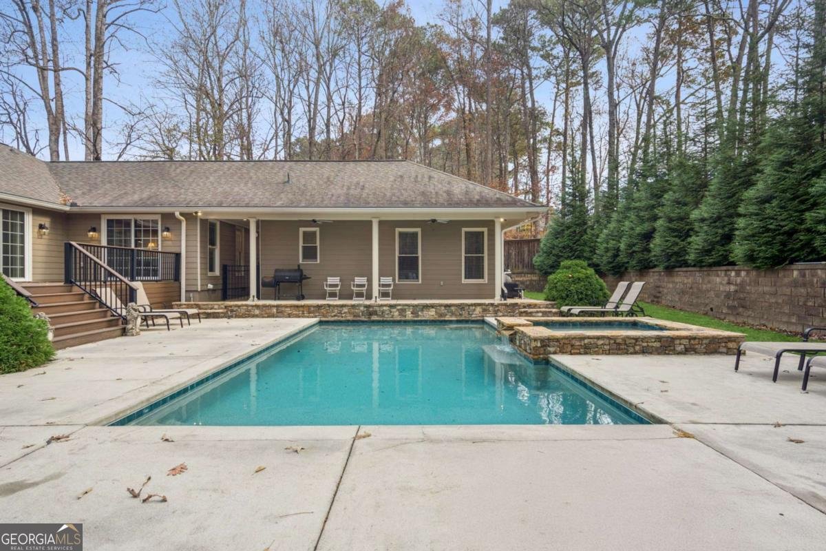 1552 Catherine Court Suwanee - 31