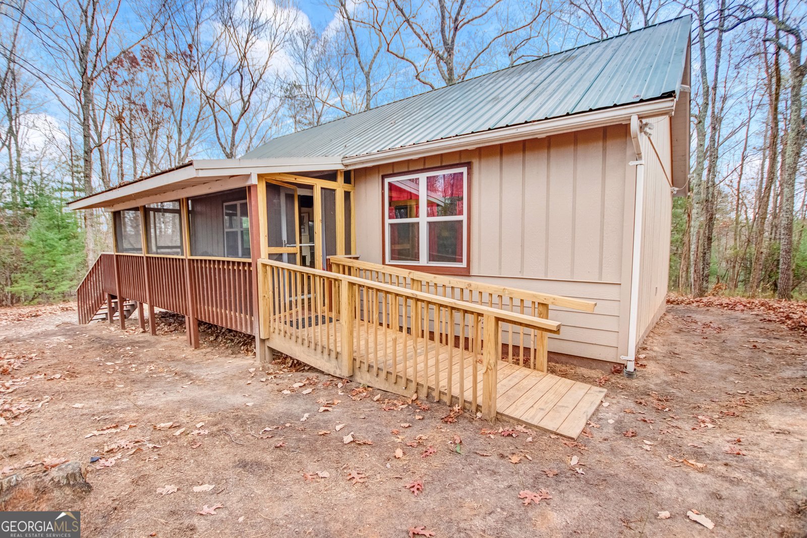 112 Old Stage Coach Road Clarkesville - 38