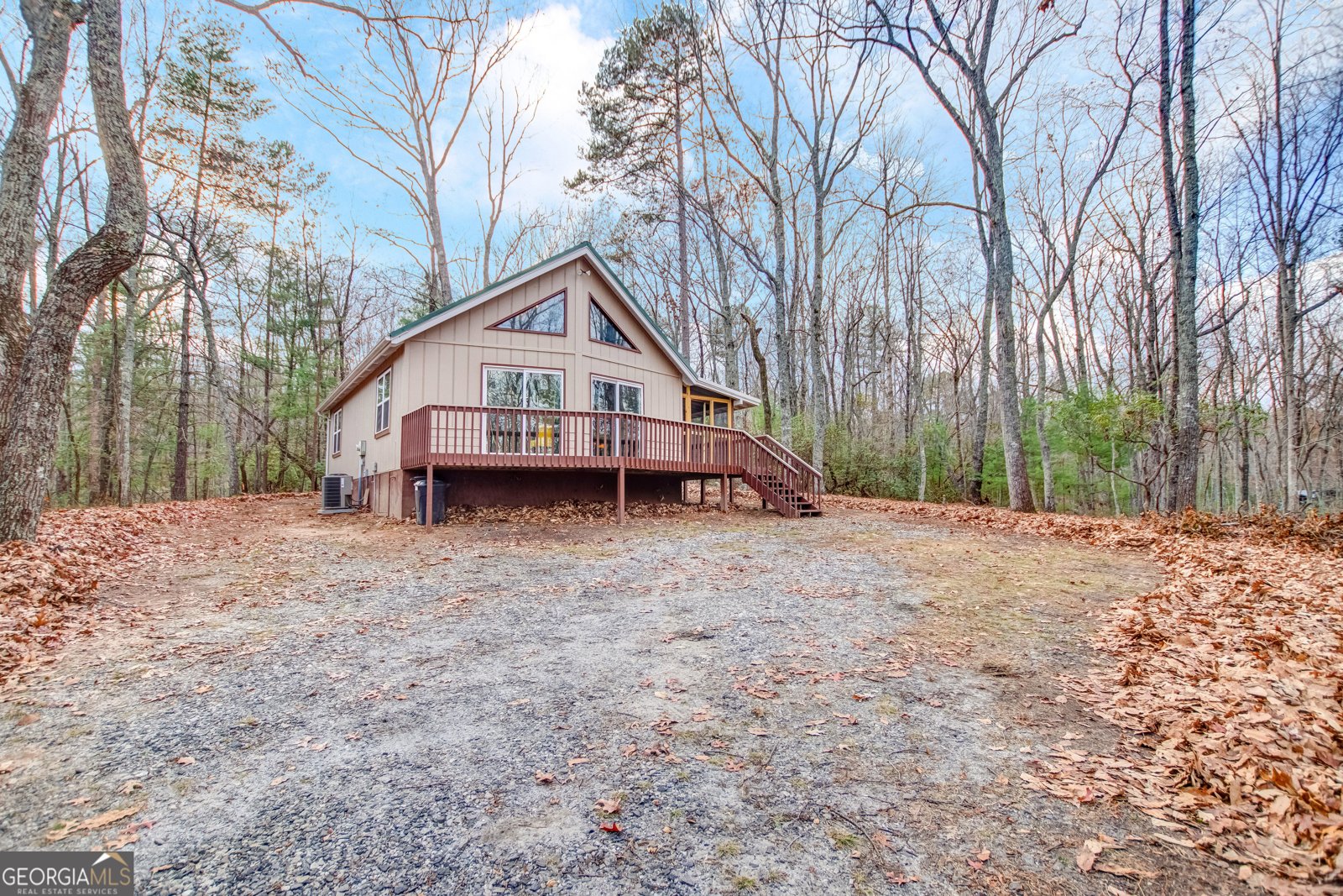 112 Old Stage Coach Road Clarkesville - 39