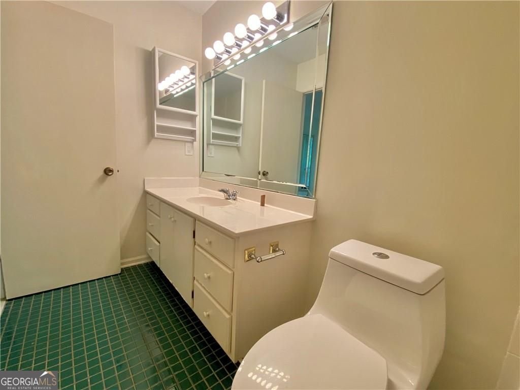 1148 Riverbend Club Drive Atlanta - 12