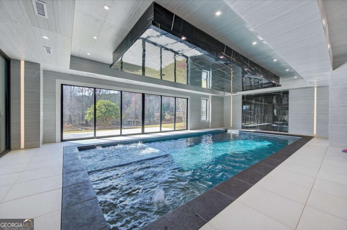 3440 Ronnie Lane Suwanee - 48