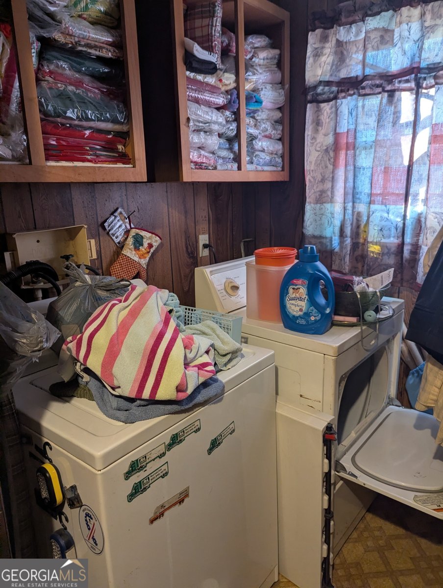 192 Pine Street Fairburn - 14