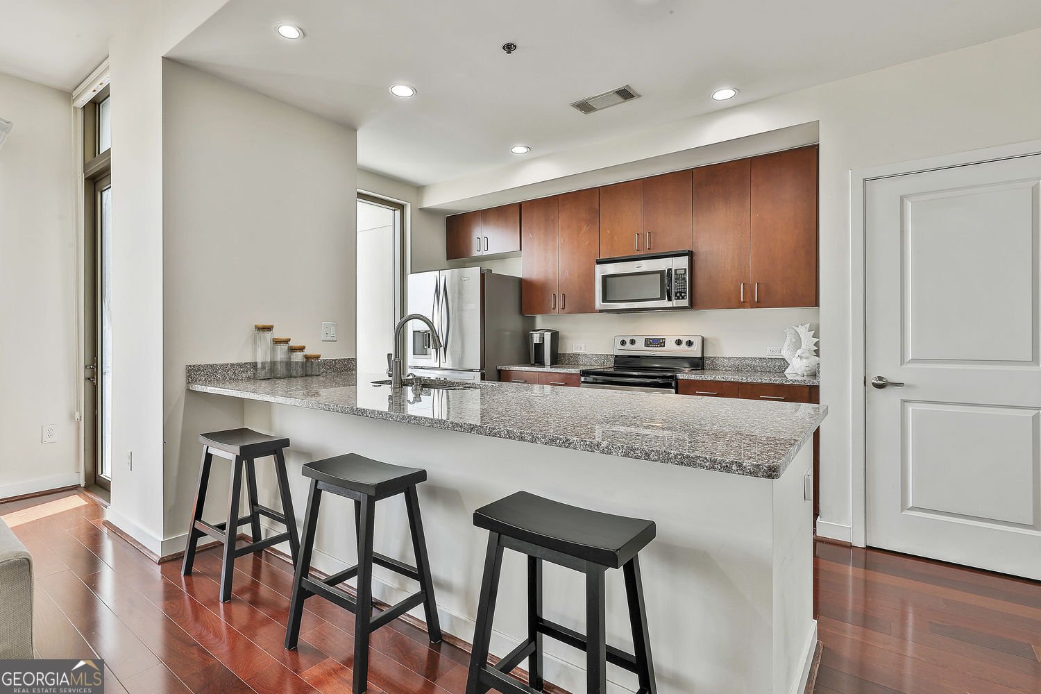 565 Peachtree Street Atlanta - 12