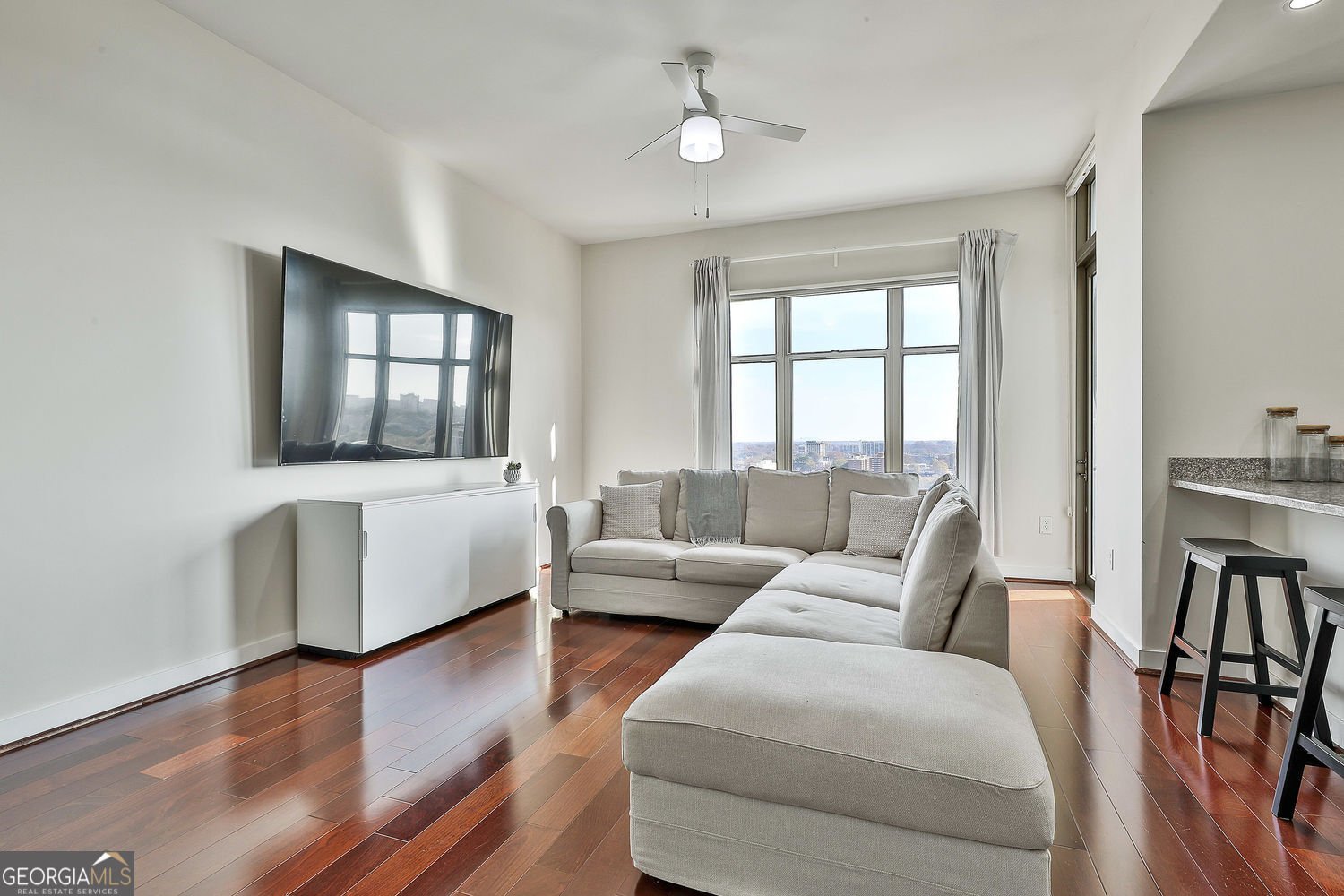 565 Peachtree Street Atlanta - 13