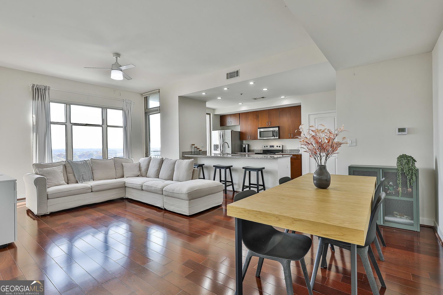 565 Peachtree Street Atlanta - 15