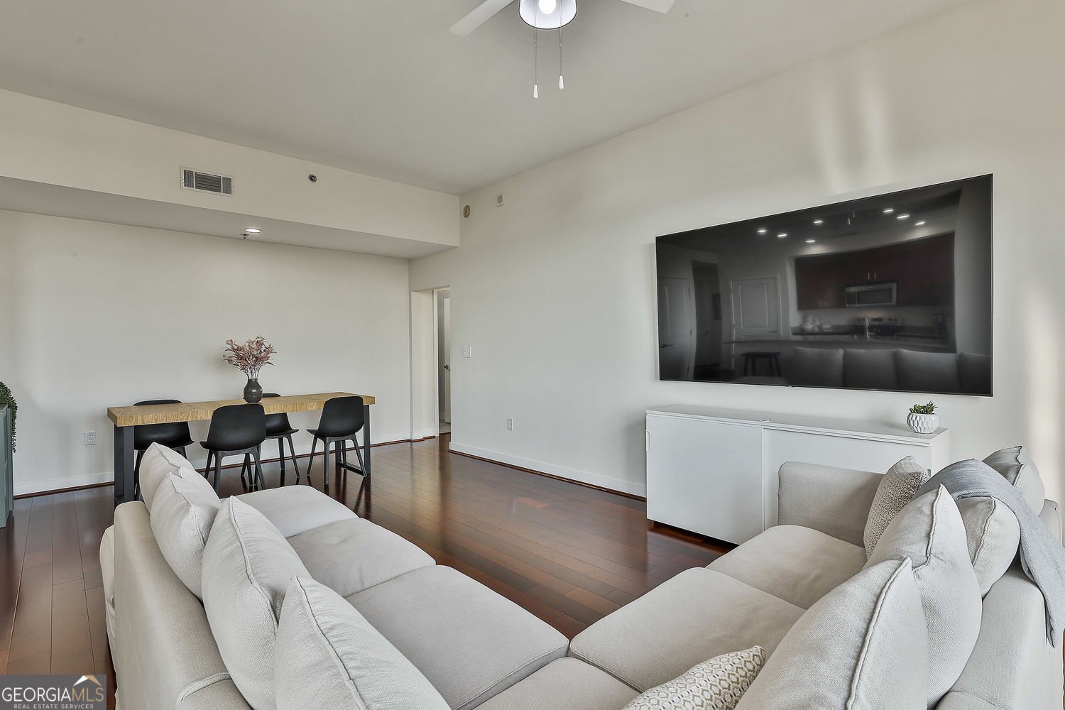 565 Peachtree Street Atlanta - 19