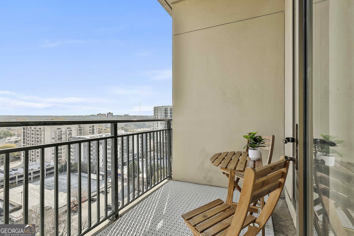 565 Peachtree Street Atlanta - 27