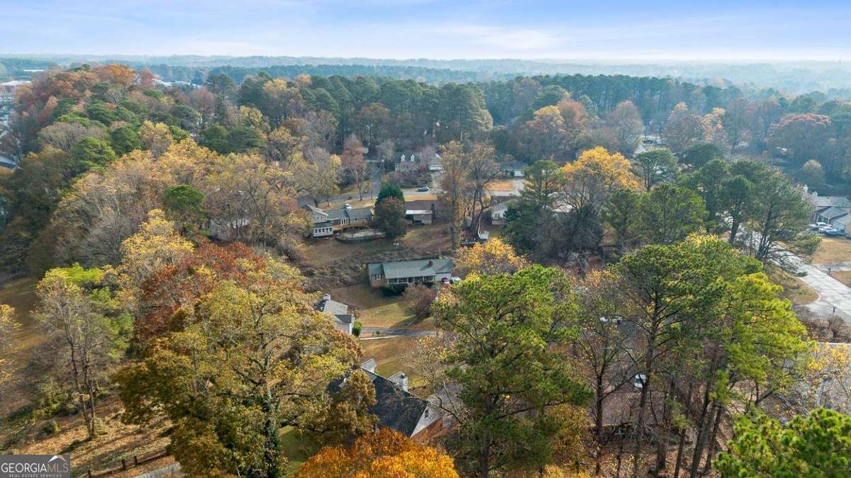 474 Daisy Trail Lawrenceville - 39