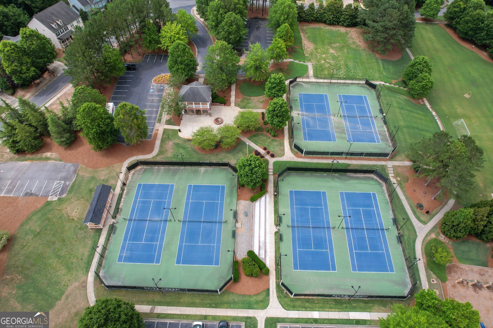 616 Parkview Drive Canton - 45