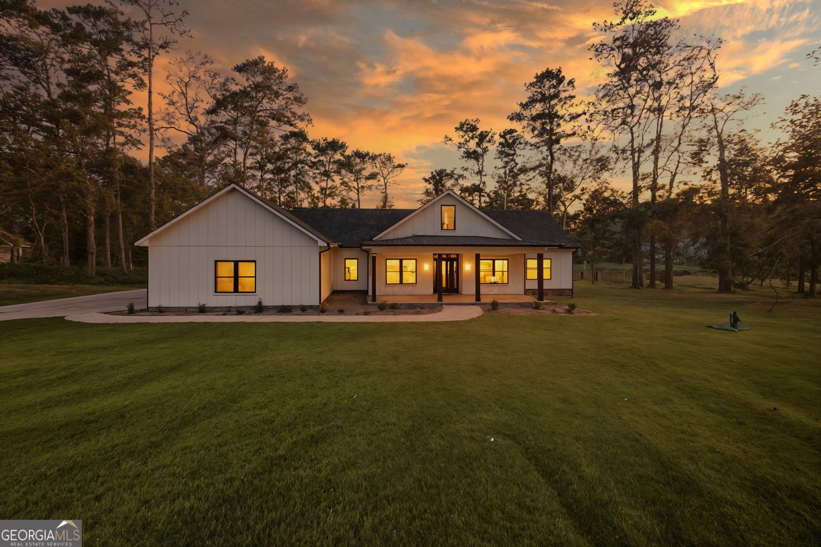 190 Leonards Drive Thomasville - main photo