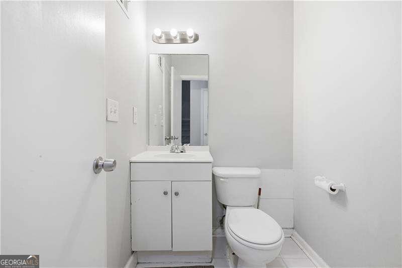 936 Six Oaks Circle Norcross - 10