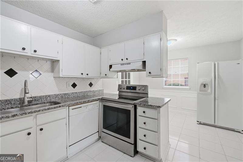 936 Six Oaks Circle Norcross - 15