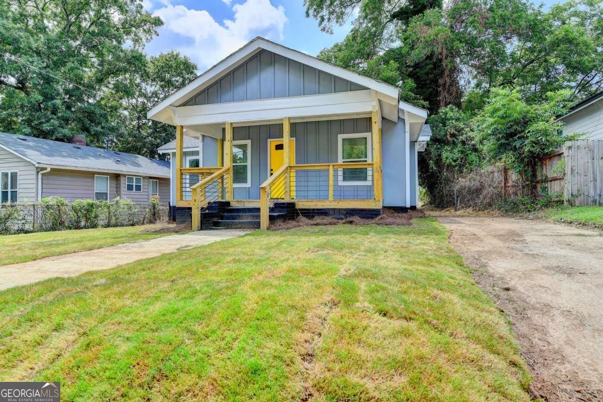 1233 OAKLAND Drive Atlanta - 4