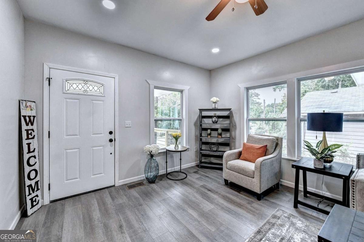 1233 OAKLAND Drive Atlanta - 8