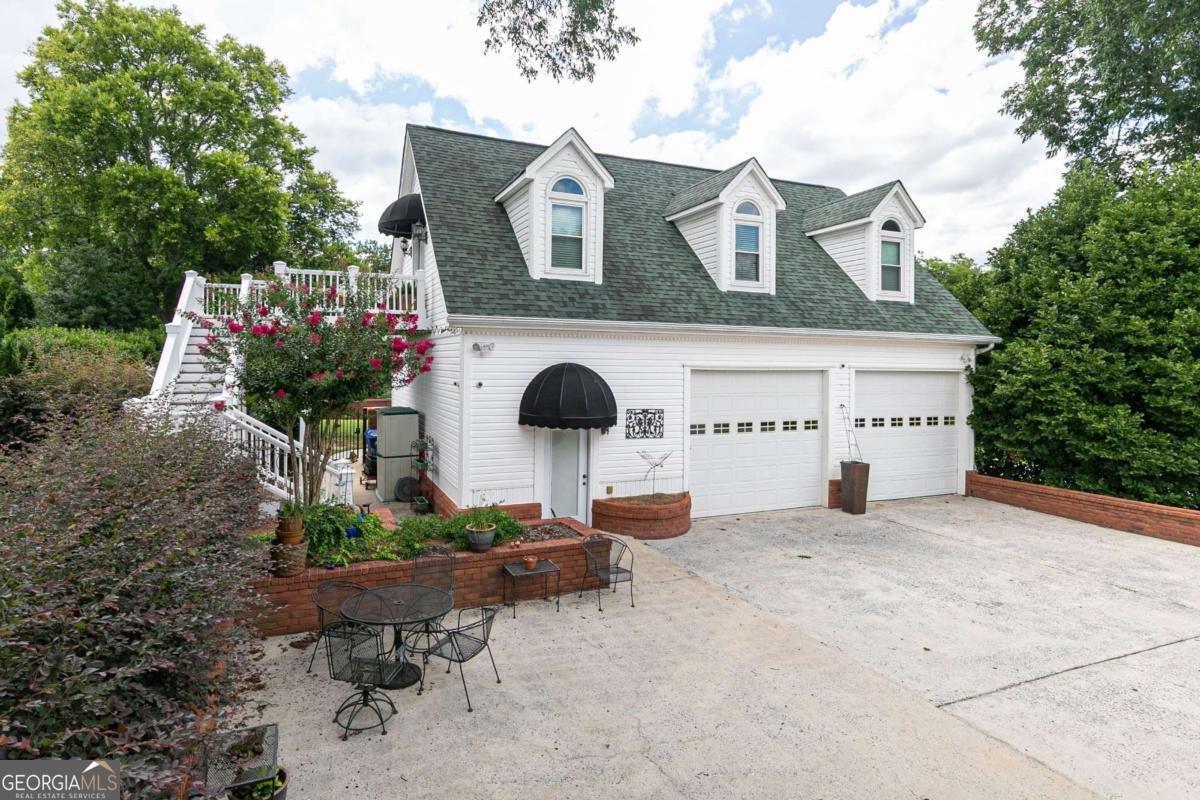 176 Confederate Avenue Dallas - 12