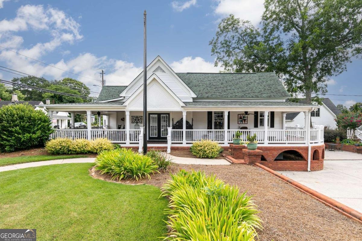 176 Confederate Avenue Dallas - 27