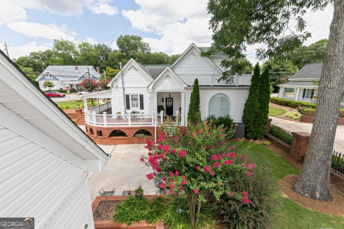 176 Confederate Avenue Dallas - 48