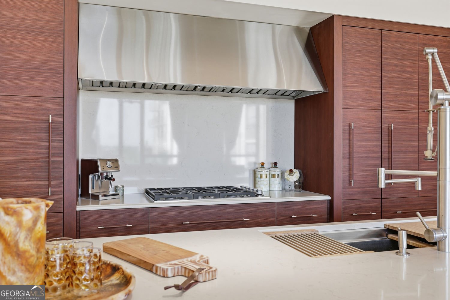 300 Bull Street Savannah - 29