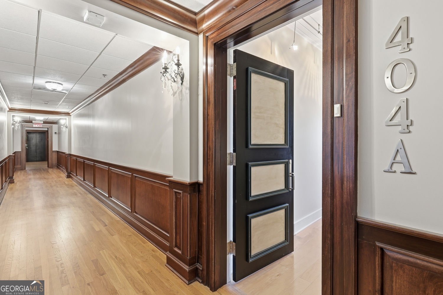 300 Bull Street Savannah - 8