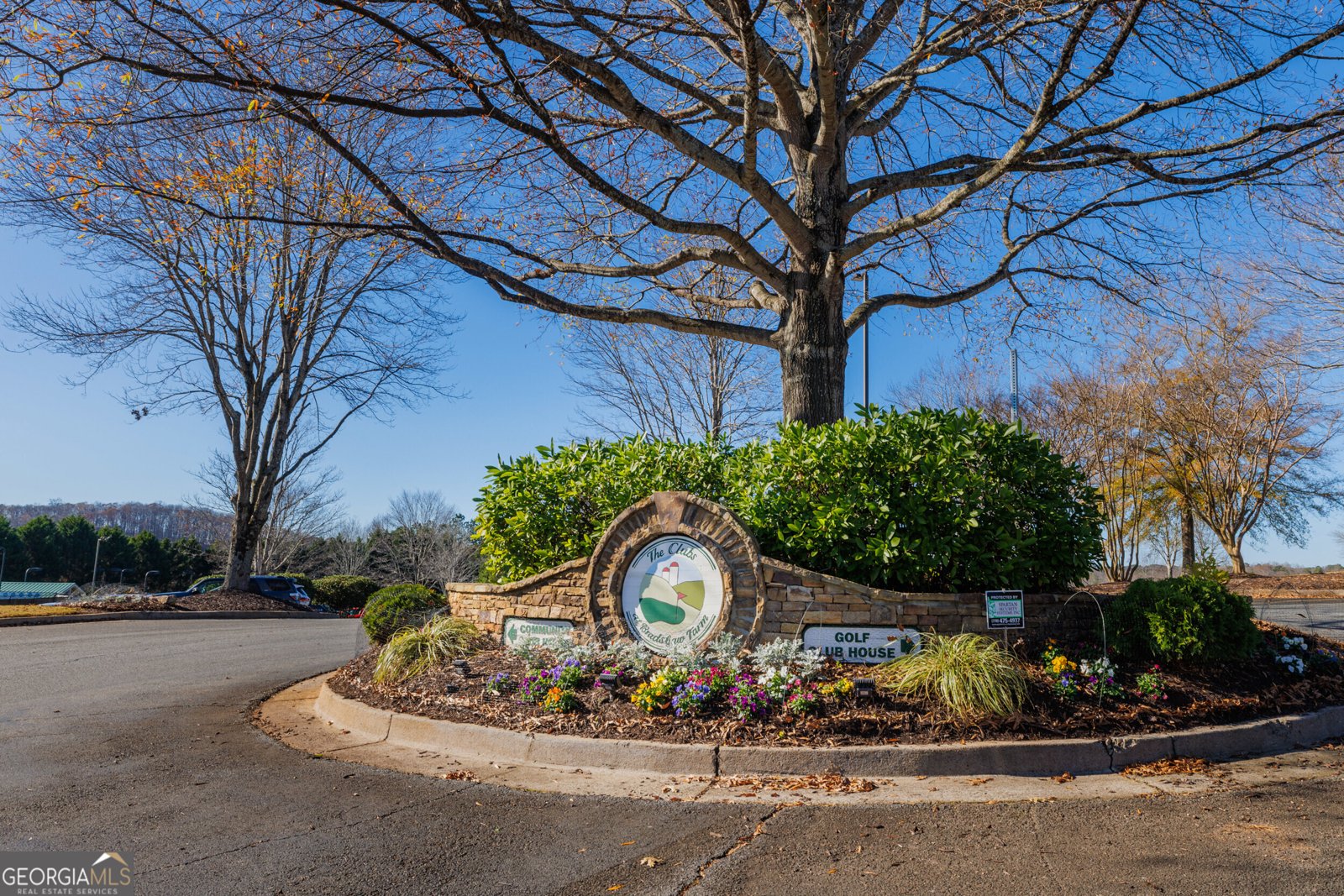 5020 Hickory Hills Drive Woodstock - 72