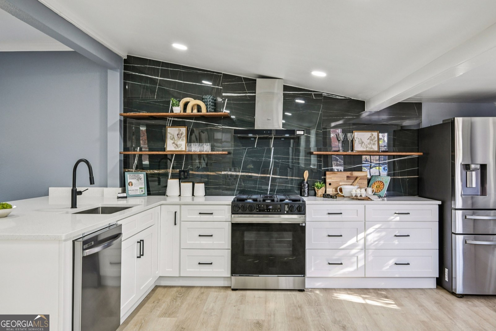 1504 Hardin Avenue Atlanta - 12