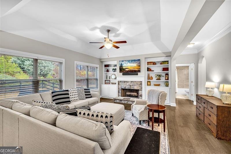 64 RED HAWK Dallas - 15