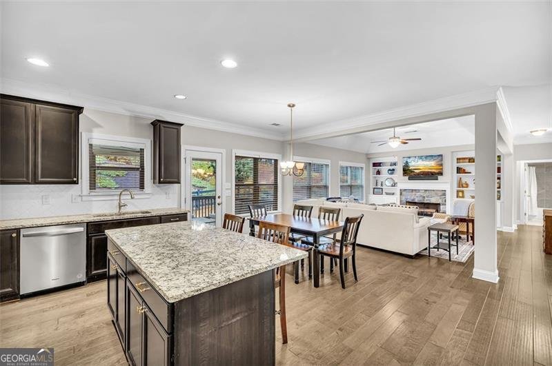 64 RED HAWK Dallas - 19