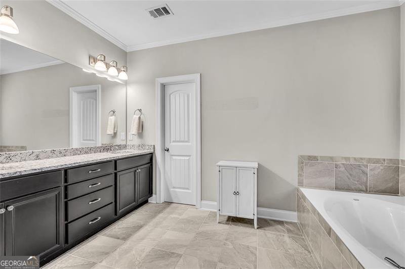 64 RED HAWK Dallas - 26