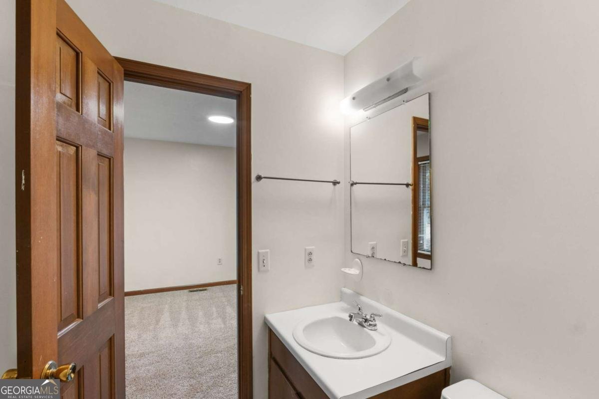 5303 Stone Trace Gainesville - 23