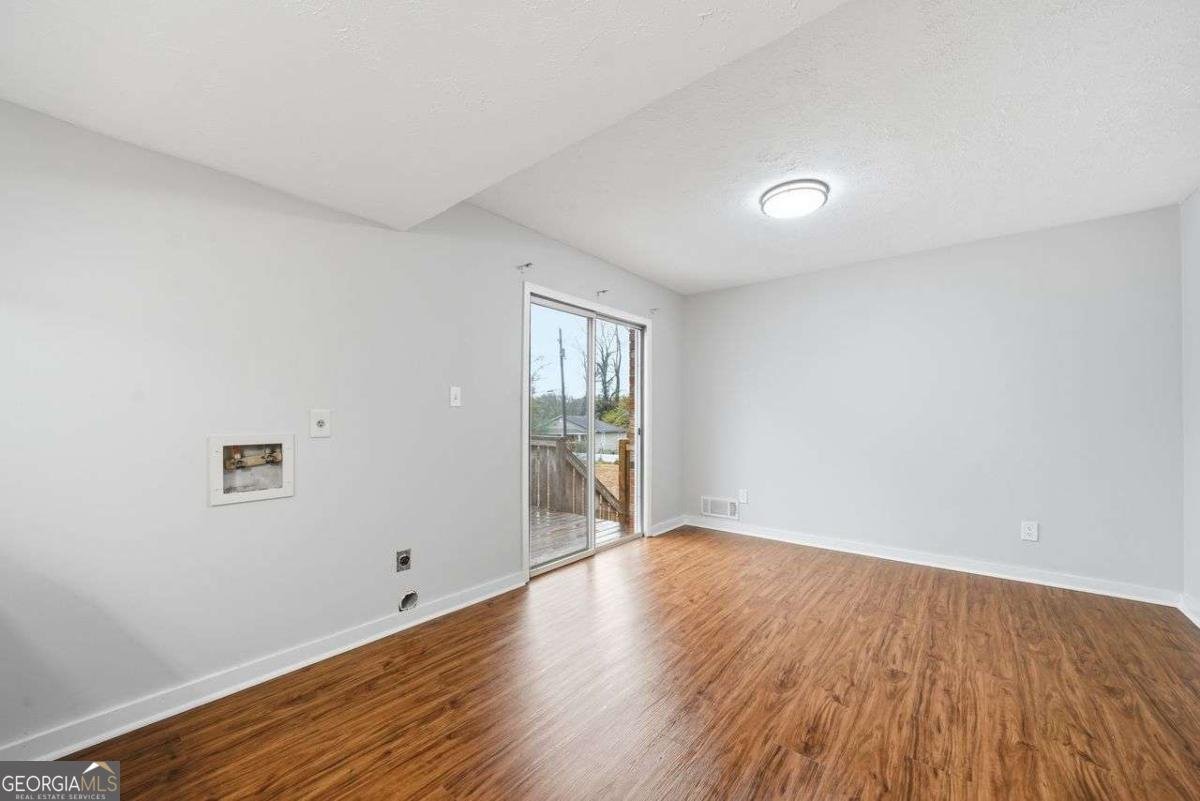 1071 OAKLAND Avenue Conyers - 13