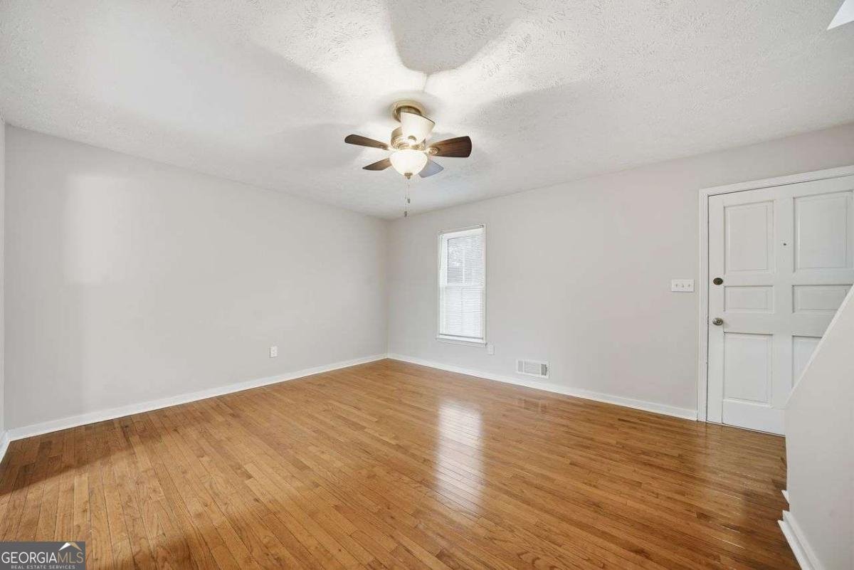 1071 OAKLAND Avenue Conyers - 4