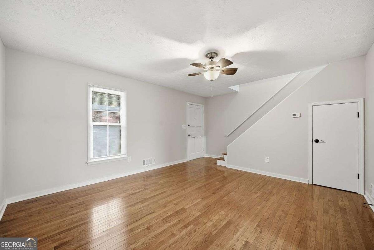 1071 OAKLAND Avenue Conyers - 5