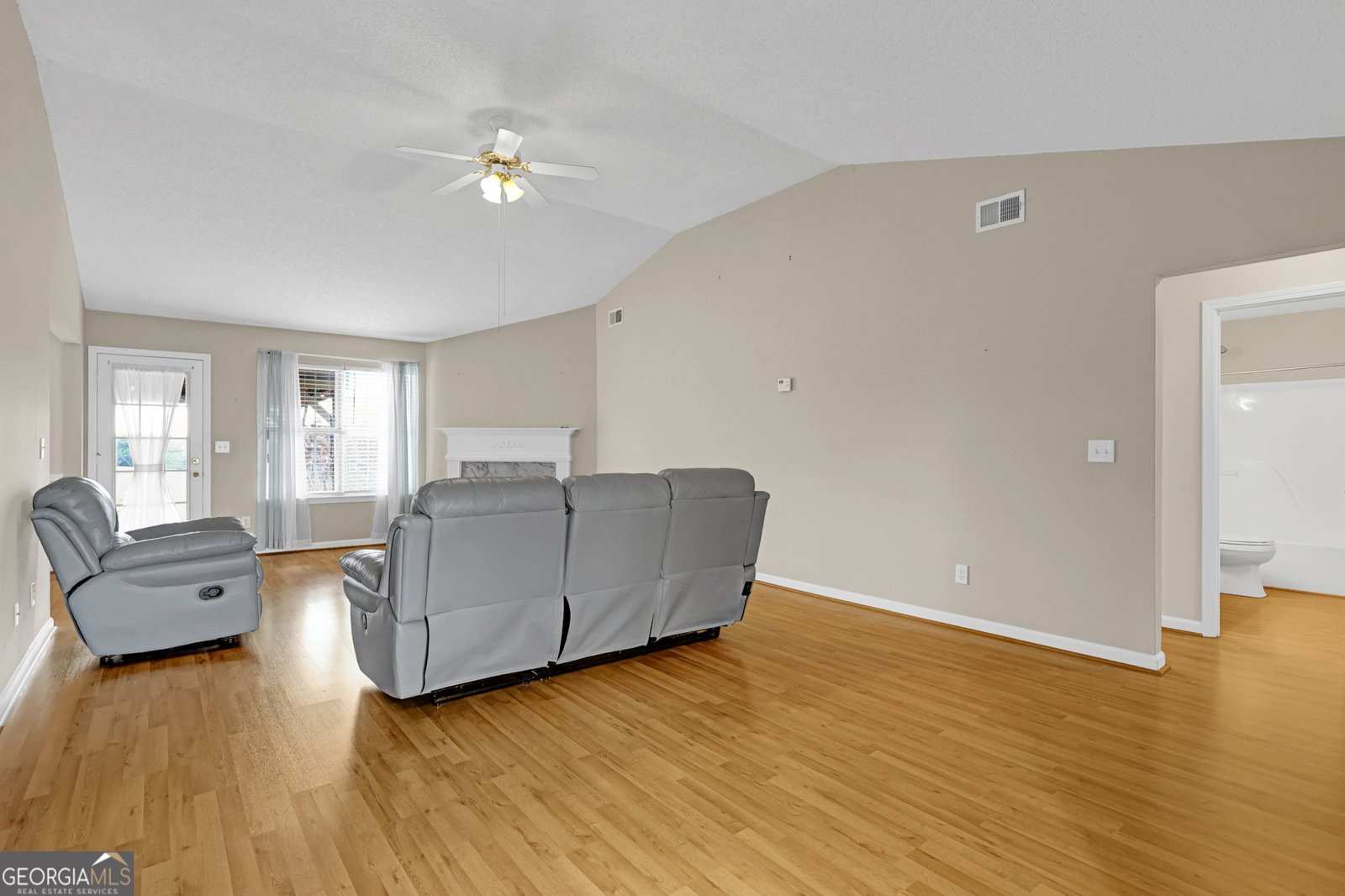 313 Harris Avenue Locust Grove - 12