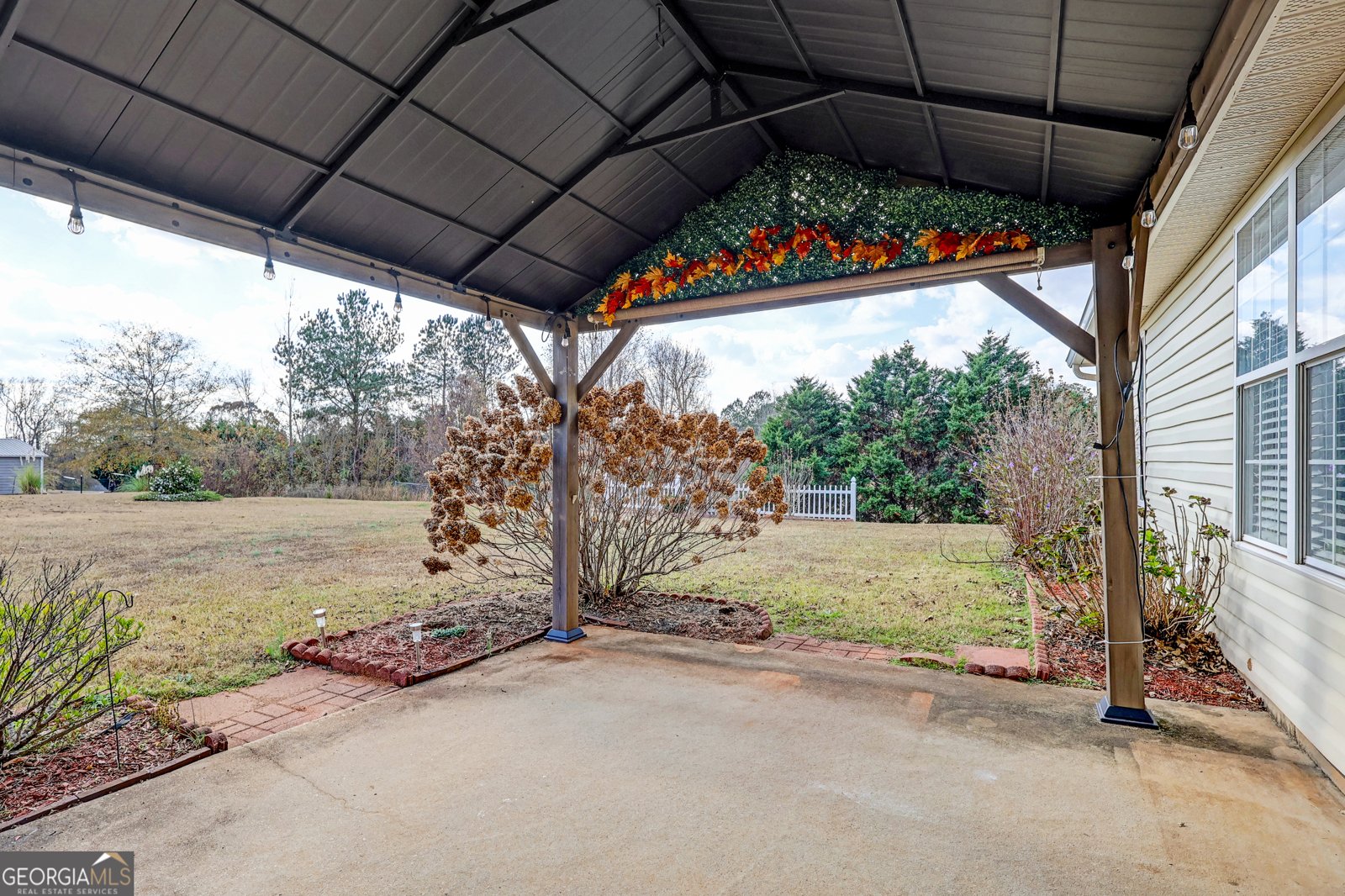 313 Harris Avenue Locust Grove - 31