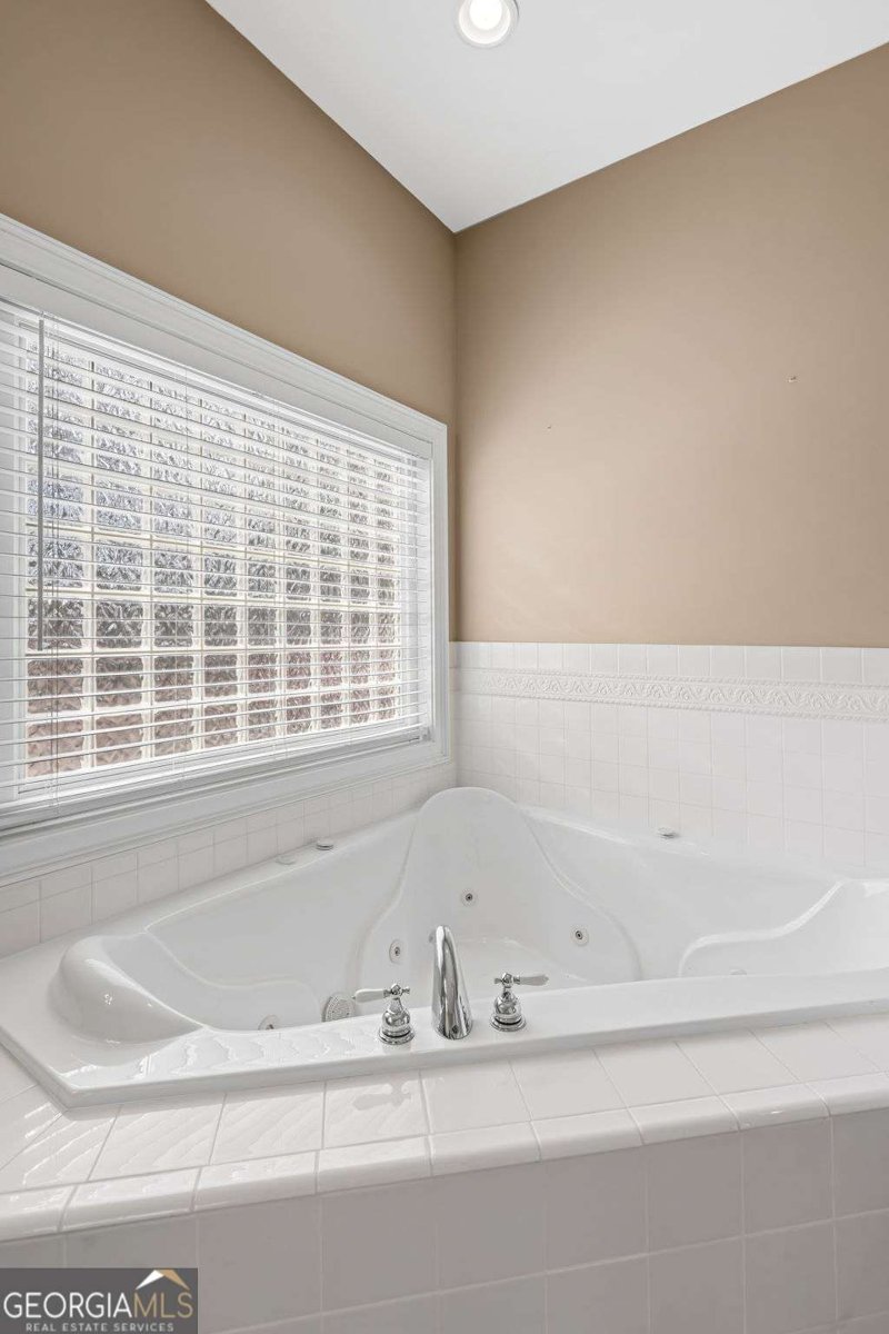 180 Cothran Road Dawsonville - 24