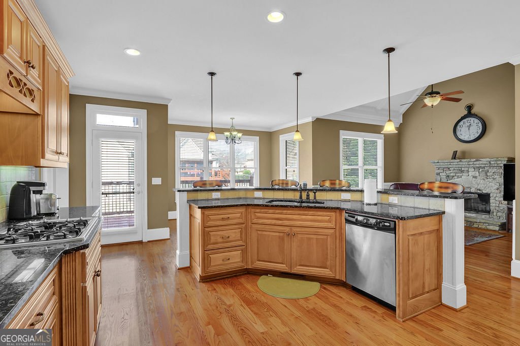 737 Heritage Post Lane Grayson - 12