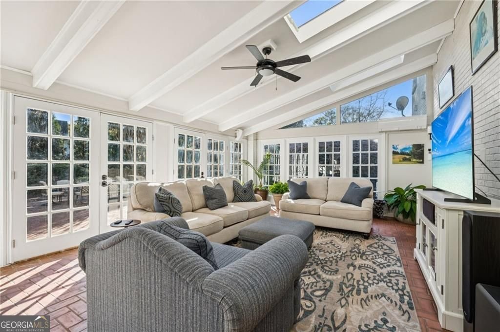 2010 Rivermeade Way Atlanta - 18