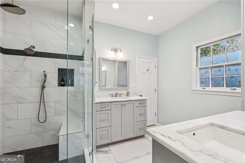 2010 Rivermeade Way Atlanta - 25