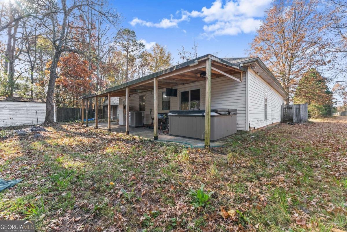 5098 TWIN OAKS Lane Murrayville - 26