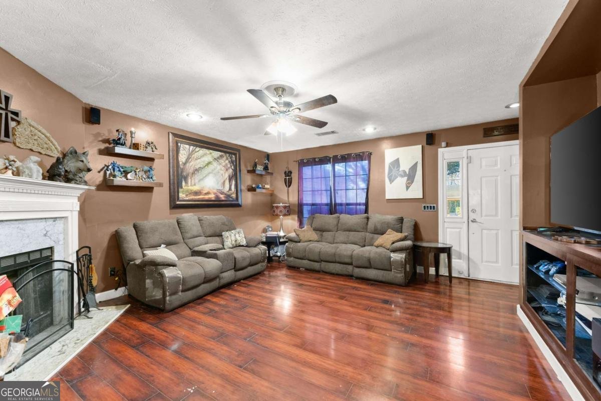 5098 TWIN OAKS Lane Murrayville - 6