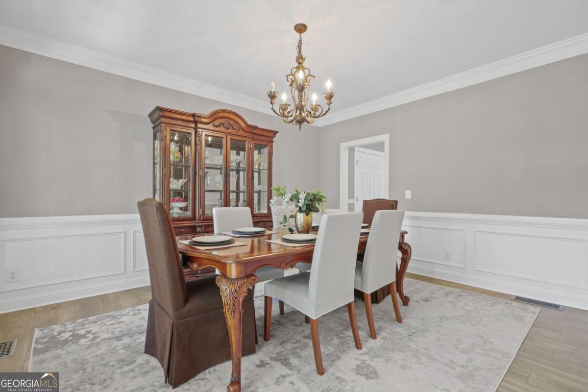 393 Taylor Glen Drive Alpharetta - 2