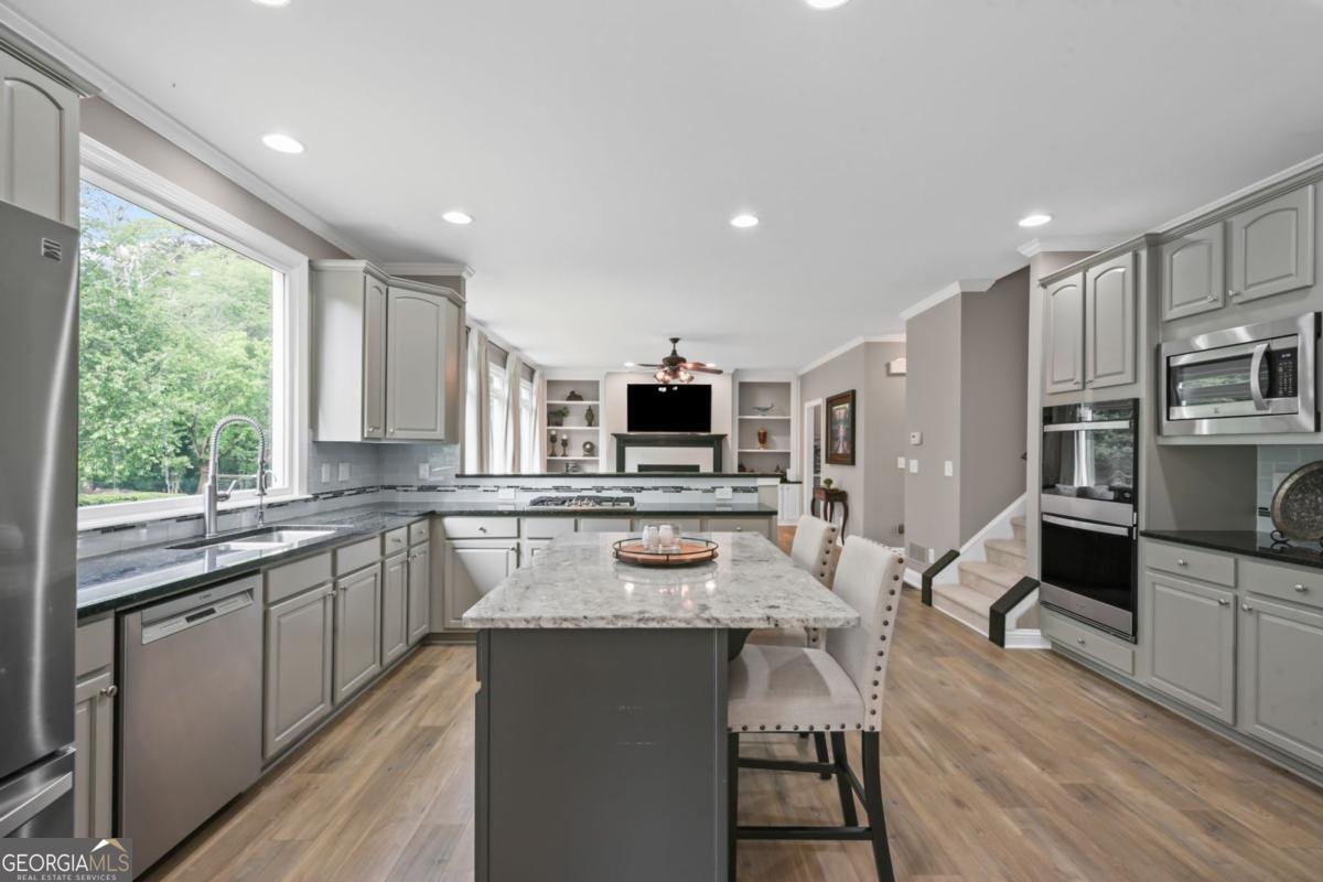 393 Taylor Glen Drive Alpharetta - 3