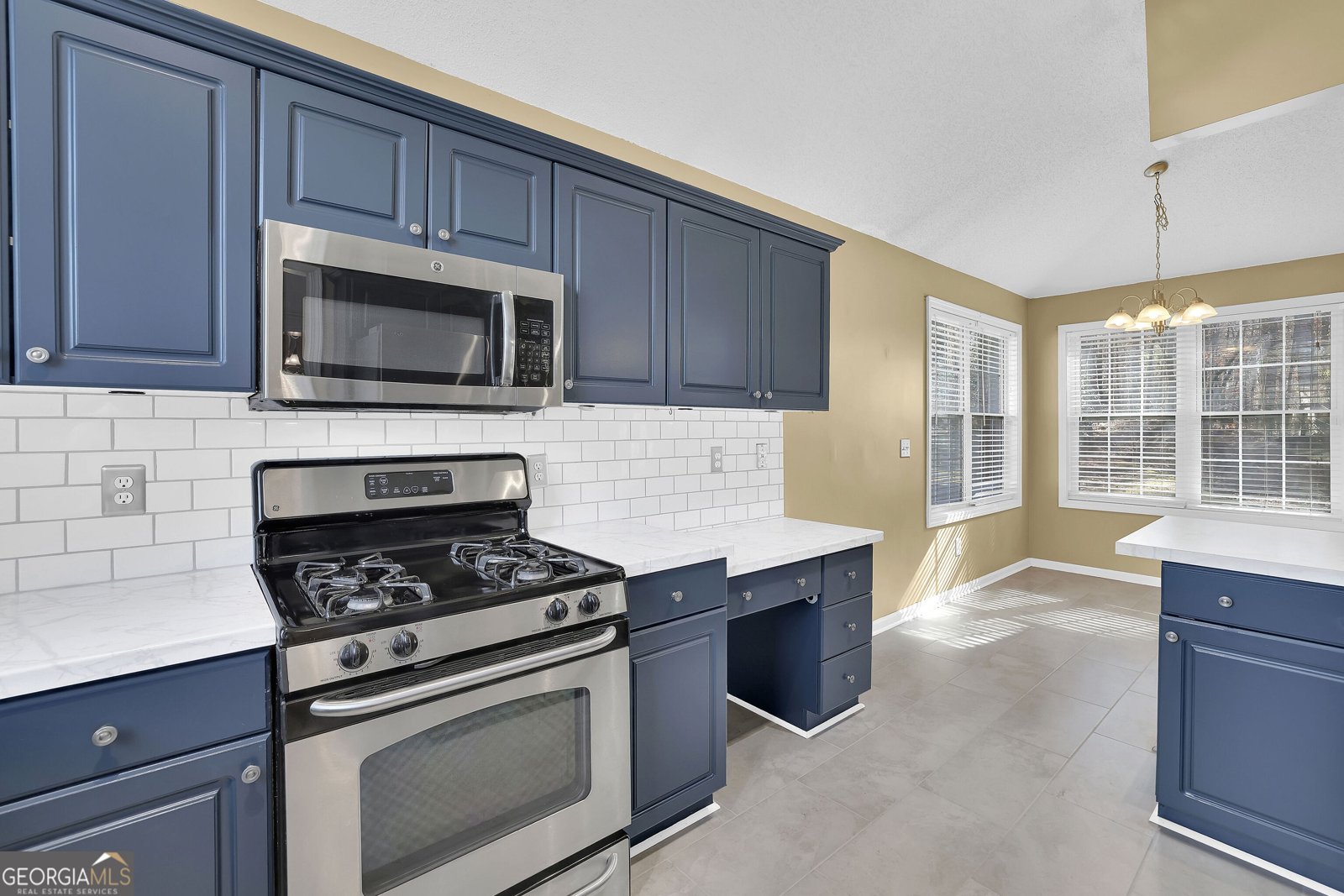 613 Sweet Basil Lane Woodstock - 16