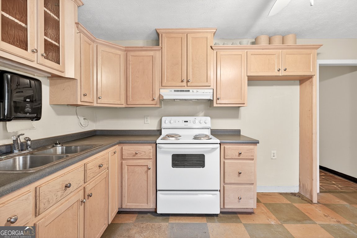 301 Oak Ridge Drive Maysville - 35