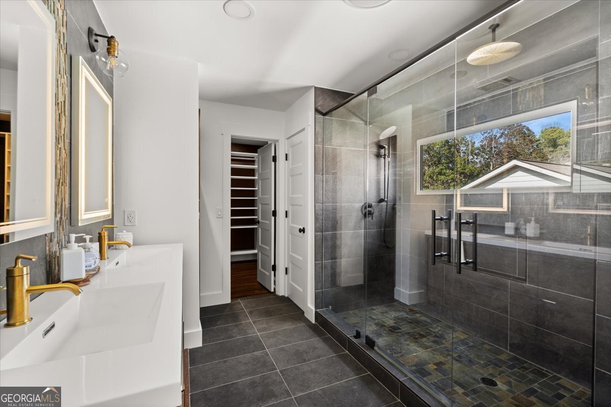 425 Mikasa Drive Alpharetta - 15