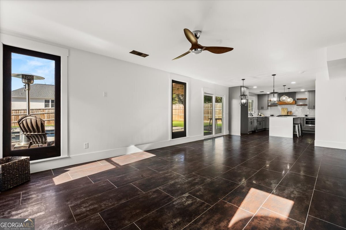 425 Mikasa Drive Alpharetta - 30