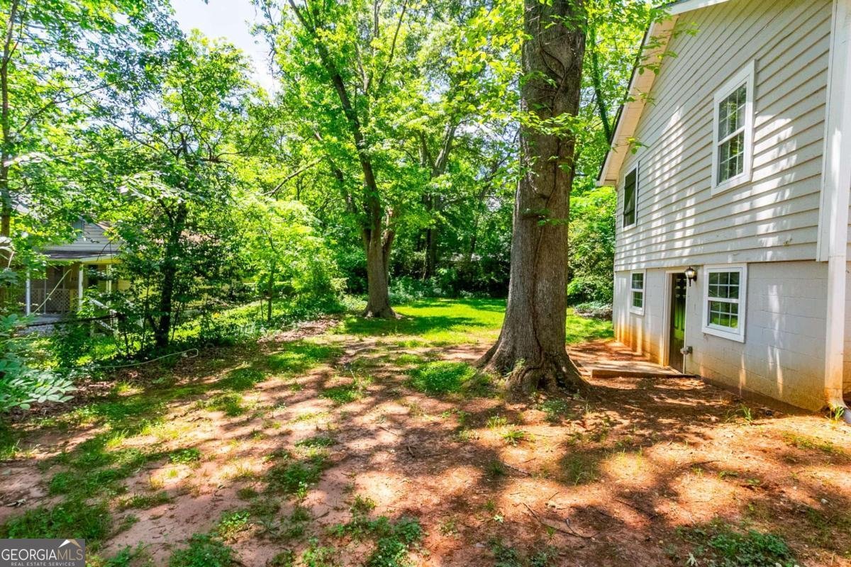 2949 Pearl Street East Point - 27