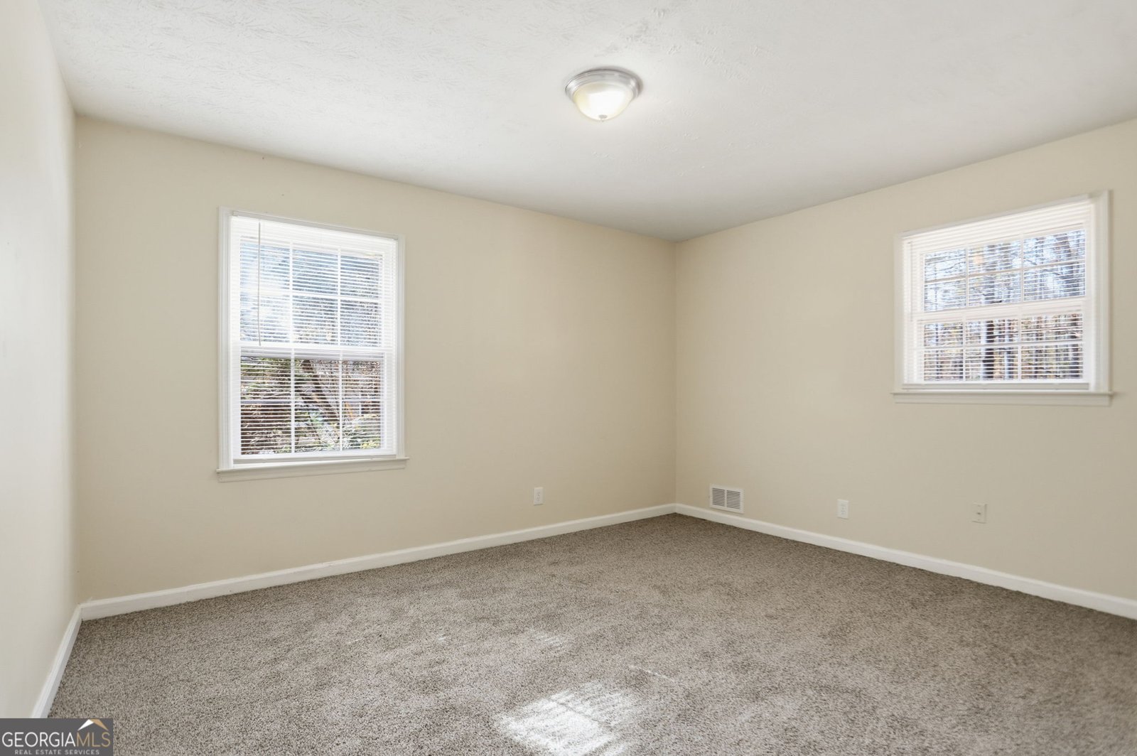 2135 Highway 85 Fayetteville - 16