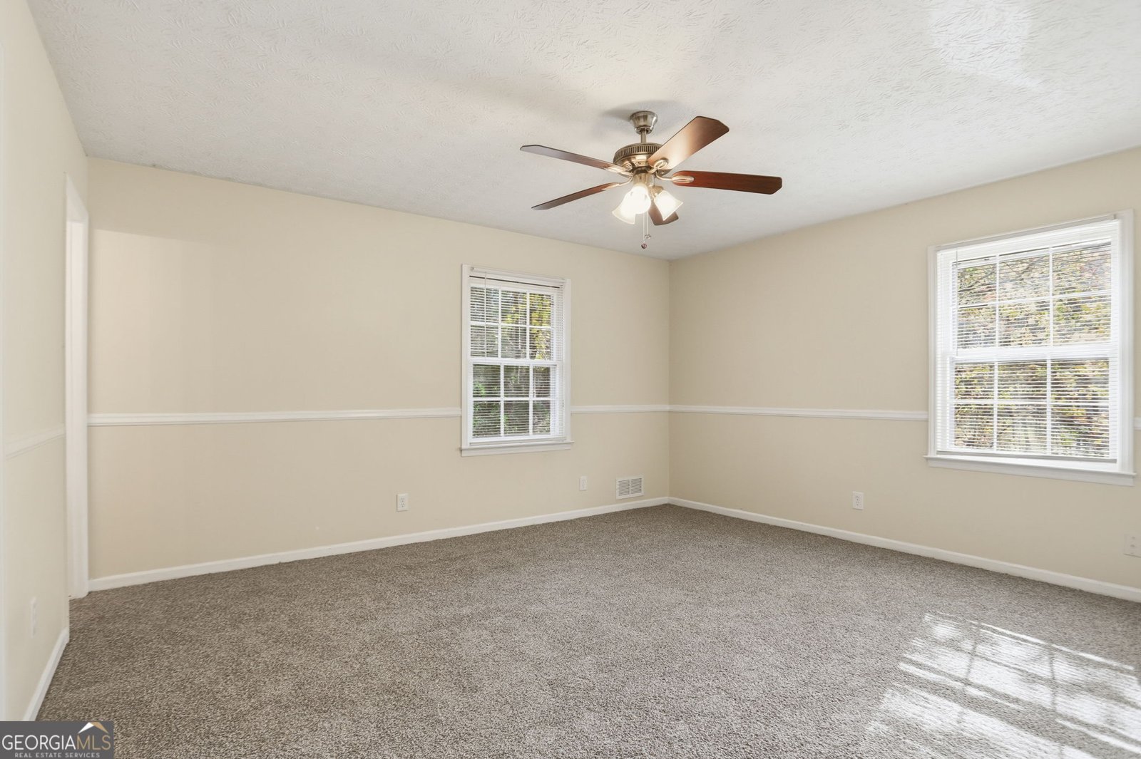 2135 Highway 85 Fayetteville - 19