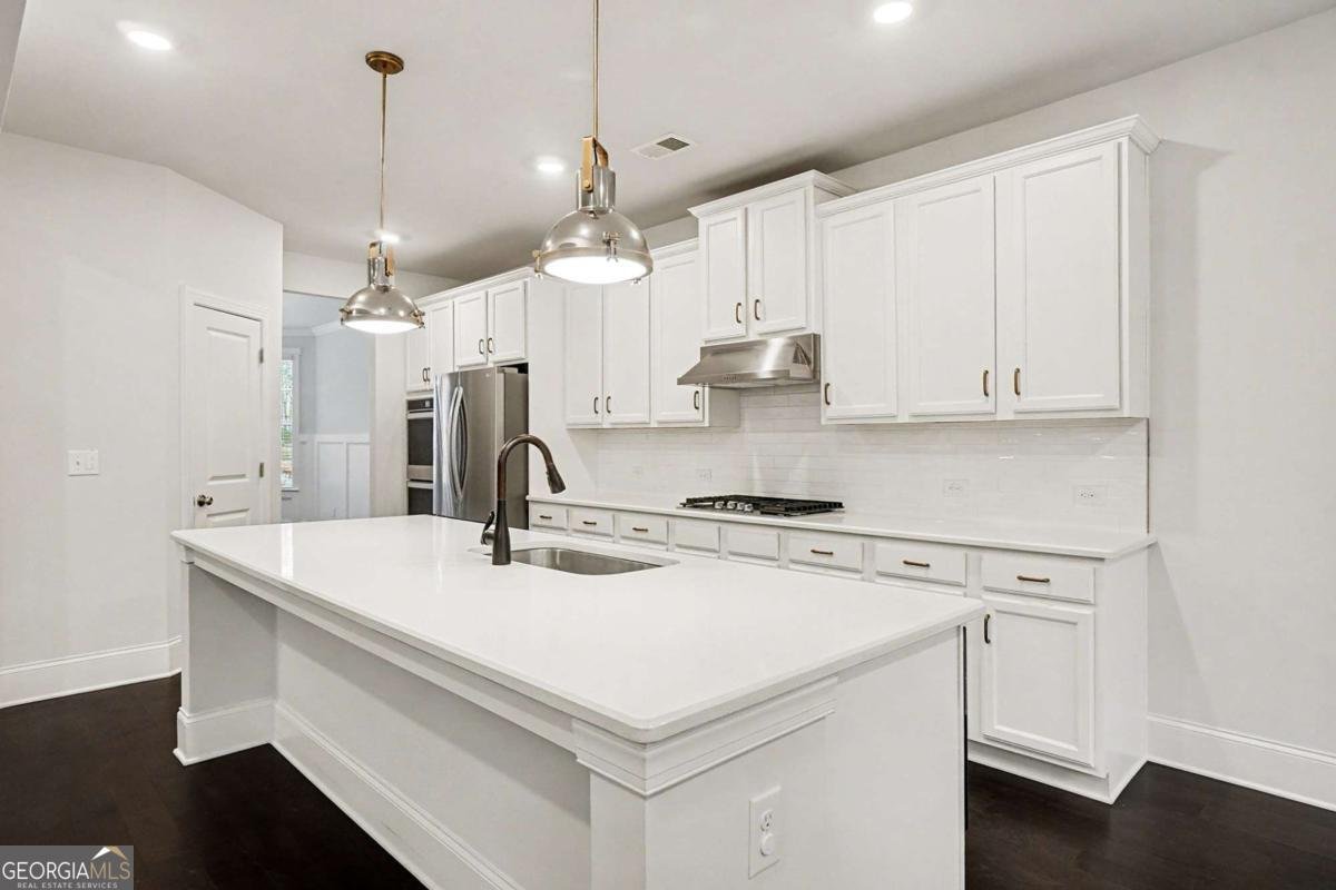 4546 Bridgeway Road Atlanta - 8